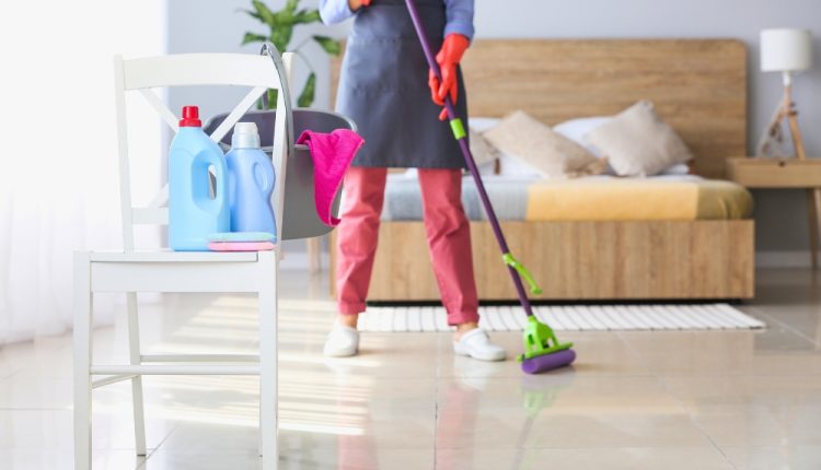 چگونه هر روز خانه را تمیز کنیم؟