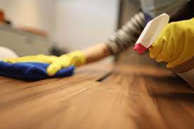 نظافت لکه های کفپوش